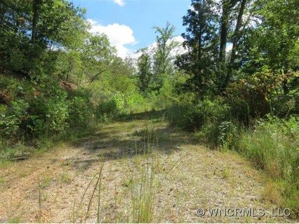 Lot 109 Wildflower sold lot in Wildflower, Franklin, NC