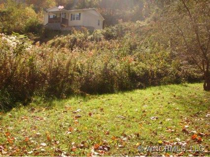 22 Rovingwood Dr