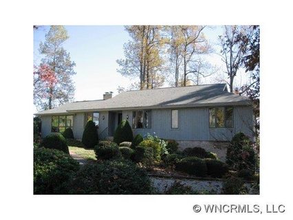 520 Kingcrest Drive