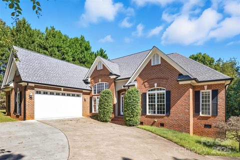 111 Ridgecrest Drive sold home in The Pointe, Cherryville, NC