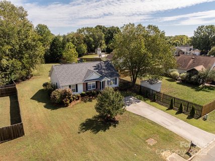 1944 Bristol Parkway sold home in Bristol Park, Rock Hill, SC