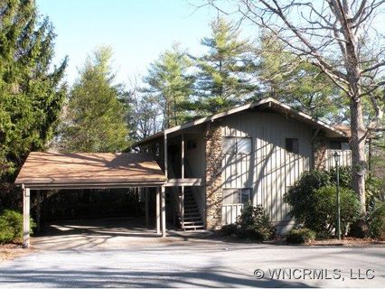 1 Cedarbrook Drive sold condo in Cedarbrook, Hendersonville, NC