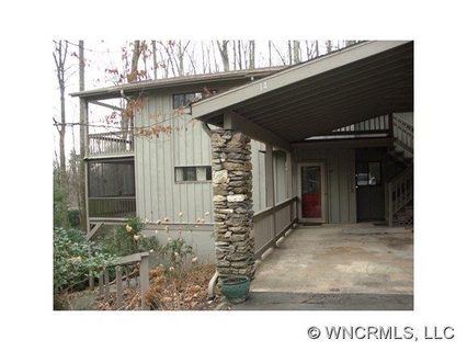 14 Cedarbrook Drive sold condo in Cedarbrook, Hendersonville, NC