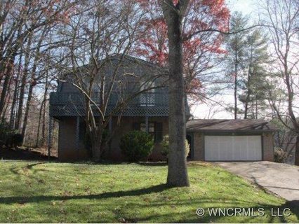 2 Forest Ridge Drive sold home in Saint Andrews, Arden, NC