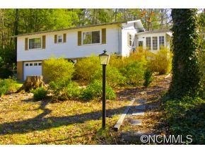 338 Lake Circle Drive