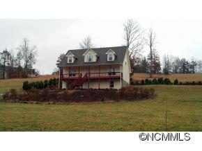 70 Ivy Meadows Drive sold home in Ivy Meadows, Weaverville, NC
