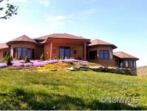 77 Grand Oaks Drive