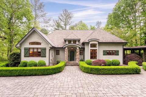 27 Connelly Road sold home in Powder Creek Estates, Arden, NC
