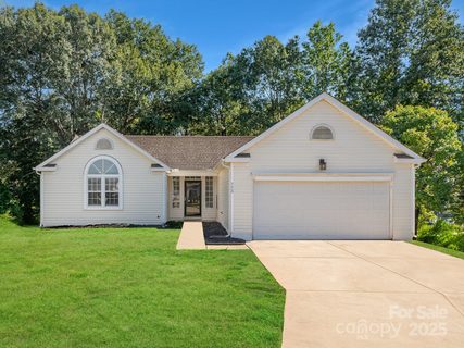 113 S Mulberry Court sold home in Runnymeade, Mount Holly, NC