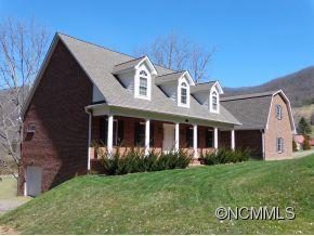 331 Raccoon Point