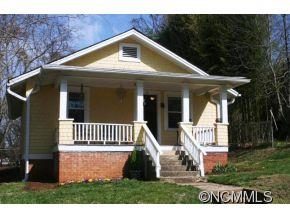 18 Monroe Place sold home in Monroe Place, Asheville, NC