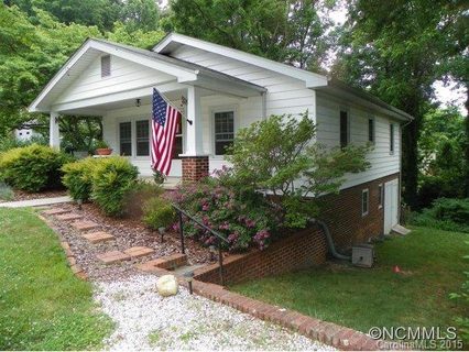 32 Dellwood St