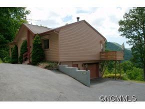 1764 Summit Drive