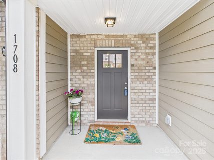 1708 Coral Bark Lane sold home in Kinghurst Cove, Charlotte, NC