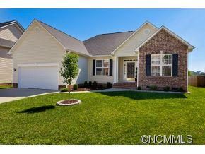 4 Holmes Lane sold home in Stonecrest, Arden, NC