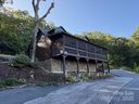 1077 Melrose Mountain Road sold home in Tryon, SC