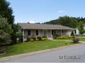35 Sydney Lane sold home in Windy Hill Farms, Asheville, NC