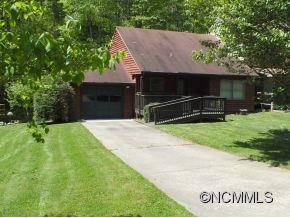 3 Creekside Drive