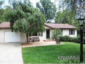 41 Laurel Way West