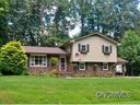 344 Lake Circle Drive sold home in Hendersonville, SC