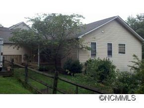10 Kim Court sold home in Byers Park, Fairview, NC