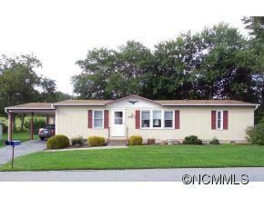 218 Cranbrook Circle