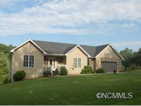 114 Heritage Lane