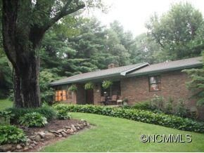 41 Southwicke Dr