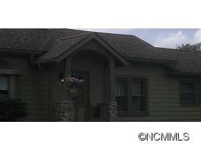 135 Pine Street sold home in Hazzard Heights, Asheville, NC