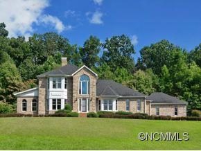 142 Stonebridge Drive sold home in Stonebridge, Hendersonville, NC