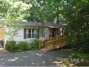 21 Timbers Edge Lane sold home in Mountain Shadows, Fairview, NC
