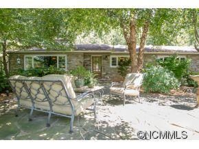 12 Pine Tree Circle sold home in Lakeview Estates, Asheville, NC