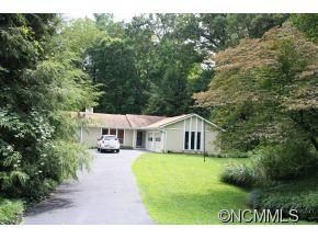 840 Greenwood Dr