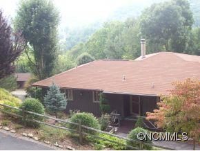 330 Valley Creek Drive sold home in The Overlook, Maggie Valley, NC