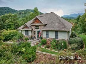 224 Hawks Crest Lane
