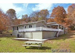 405 Winchester Creek Road sold home in Balsam Heights, Waynesville, NC