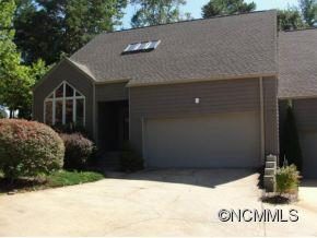 15 Highland Pointe Court sold townhome in Highland Pointe, Weaverville, NC