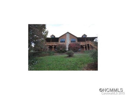 105 Ironwood Drive sold home in The Ridge At Irontree, Clyde, NC