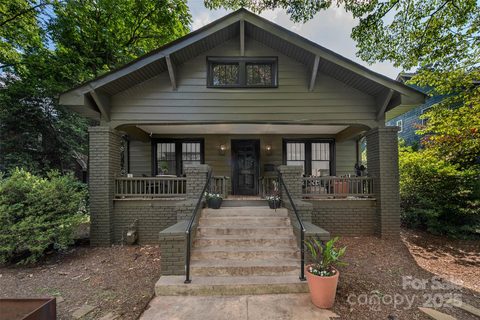 2212 Vail Avenue