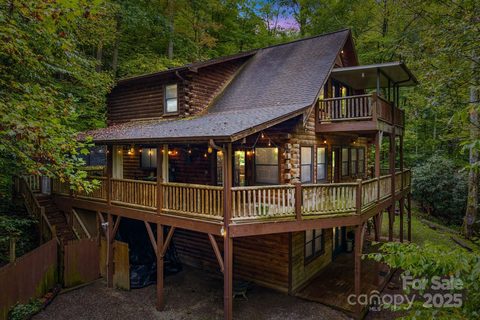 340 Henry Dingus Way pending home in Campbell Woods, Maggie Valley, NC
