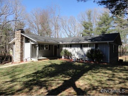 3212 Hickory Hill Rd