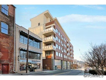 12 S Lexington Ave Unit 200