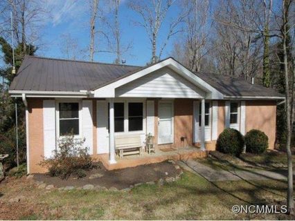 222 Timberlane Dr