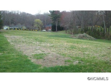 000 Holston Village Road sold lot in Holston Village, Waynesville, NC