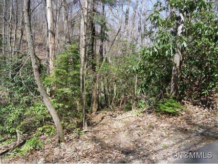 27 Rhododendron Road sold home in Christmount, Black Mountain, NC