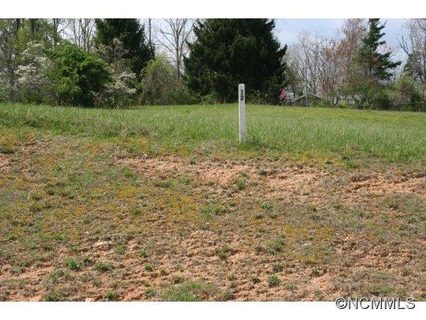 Lot 12 Berwick Downs sold lot in Berwick Downs, Flat Rock, NC