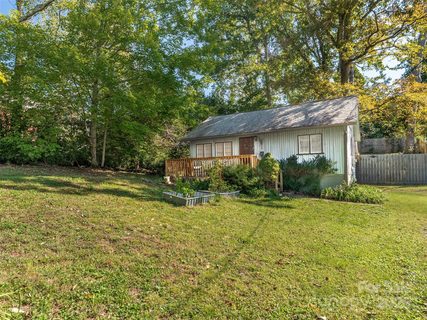 173 Oak Terrace