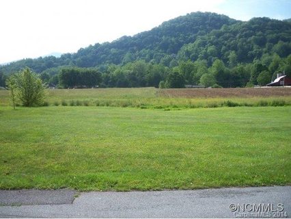 Lot 32 Meandering Way
