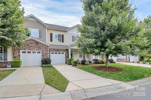 108 Park View Drive pending home in Waters Edge, Belmont, NC