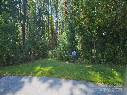 00 Bearwallow Mountain Drive active home in Grand Highlands At Bearwallow, Hendersonville, NC